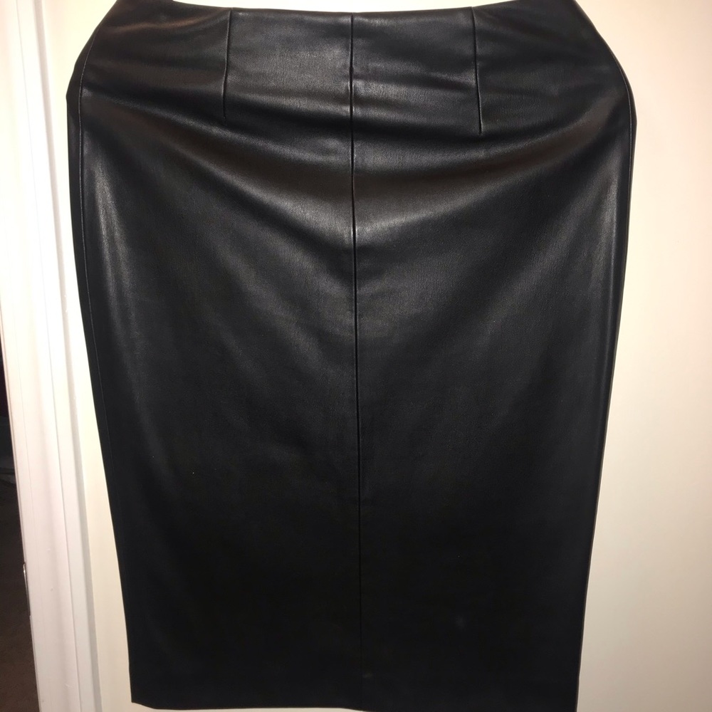 Faux leather pencil skirt